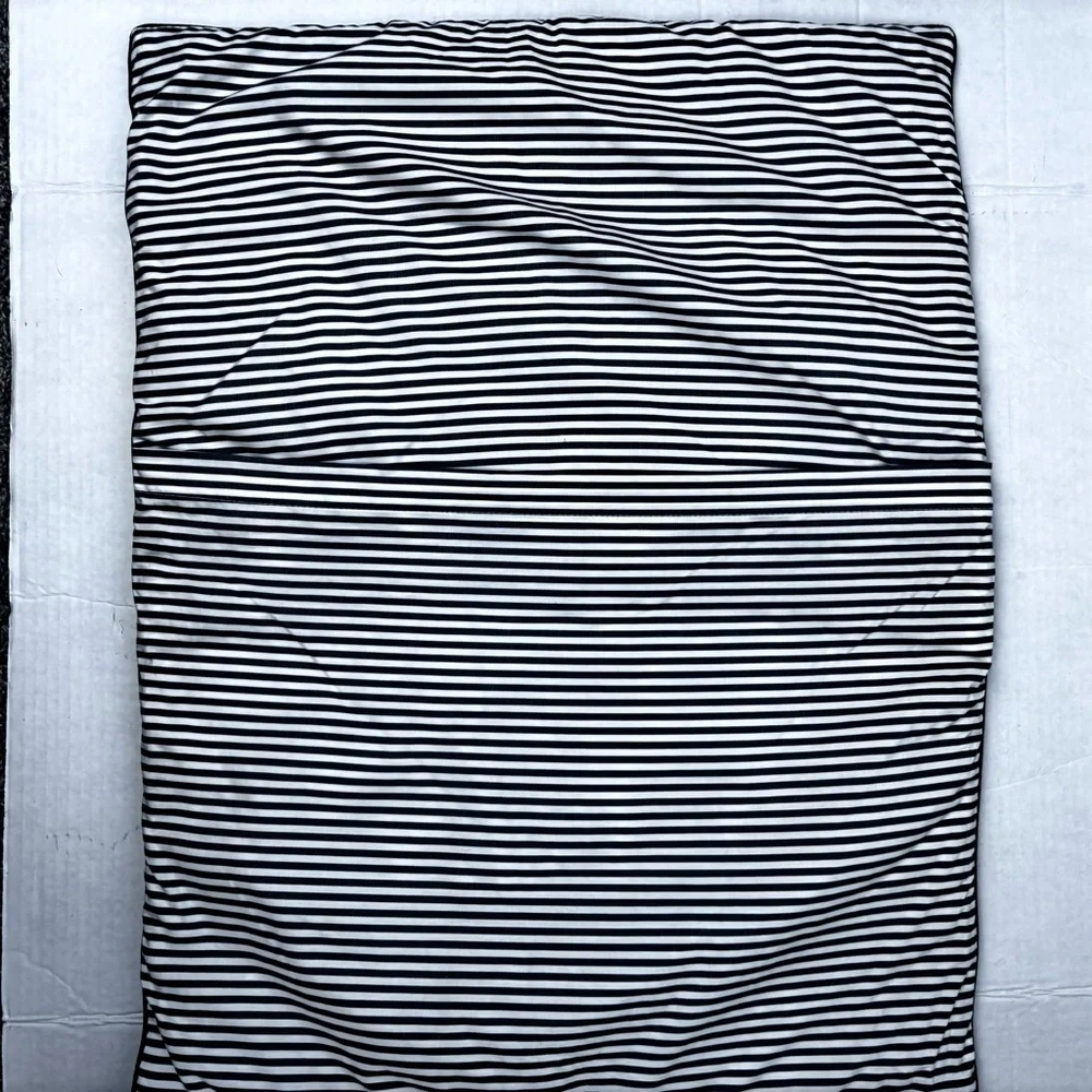 Pottery Barn-Wheaton Percale Striped Comforter Sham Set(2)Standard - Picture 7 of 16